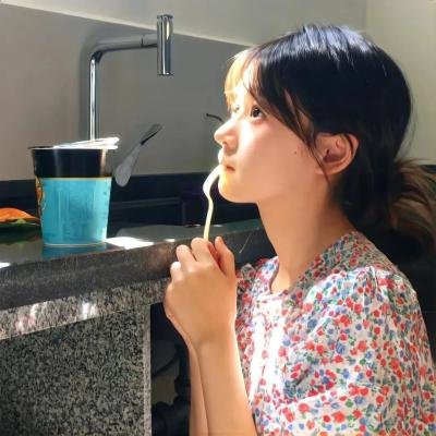 小丫头淡紫历险记